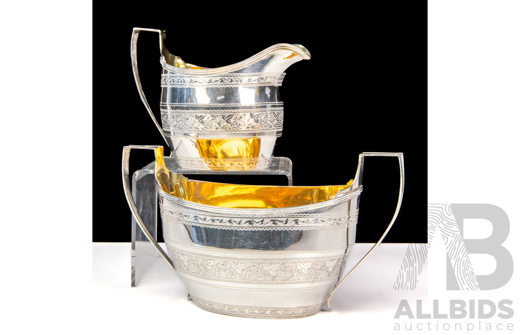 1807 George McHattie (Edinburgh) Sterling Silver Milk Jug and Sugar Set