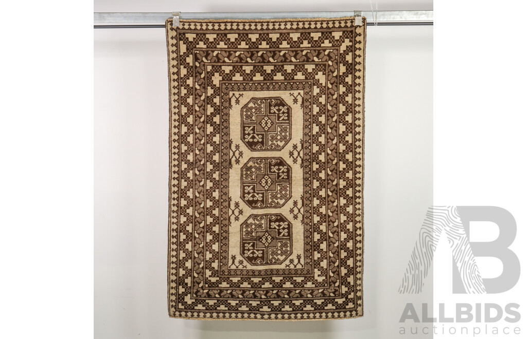Hand-Knotted Afghan Wool Rug with Elephant Foot Gul Design