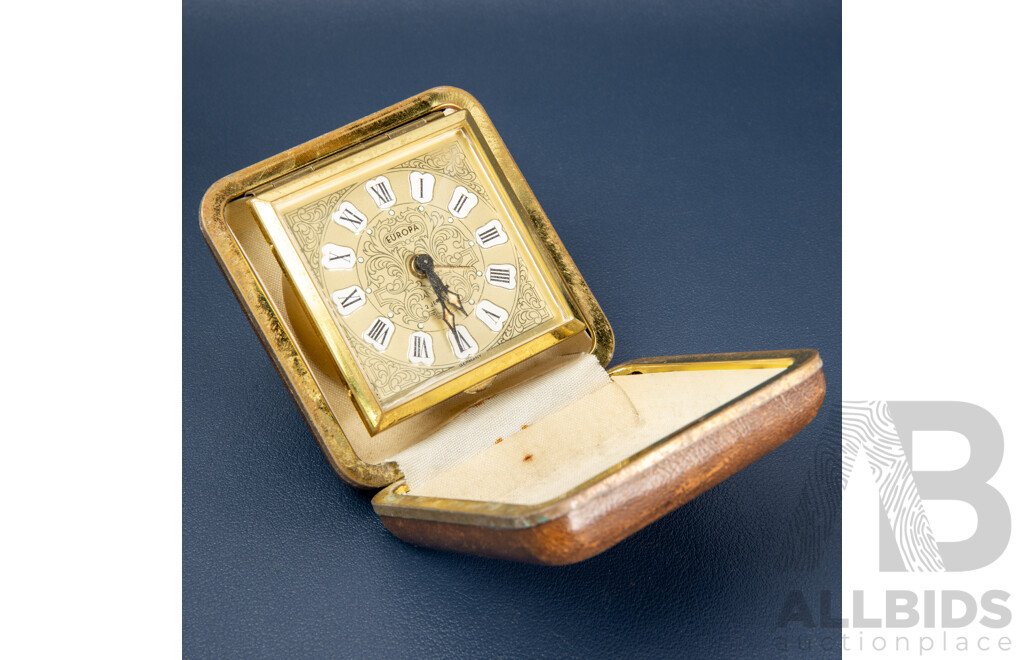 Vintage Europa Folding Wind-Up Pocket Clock