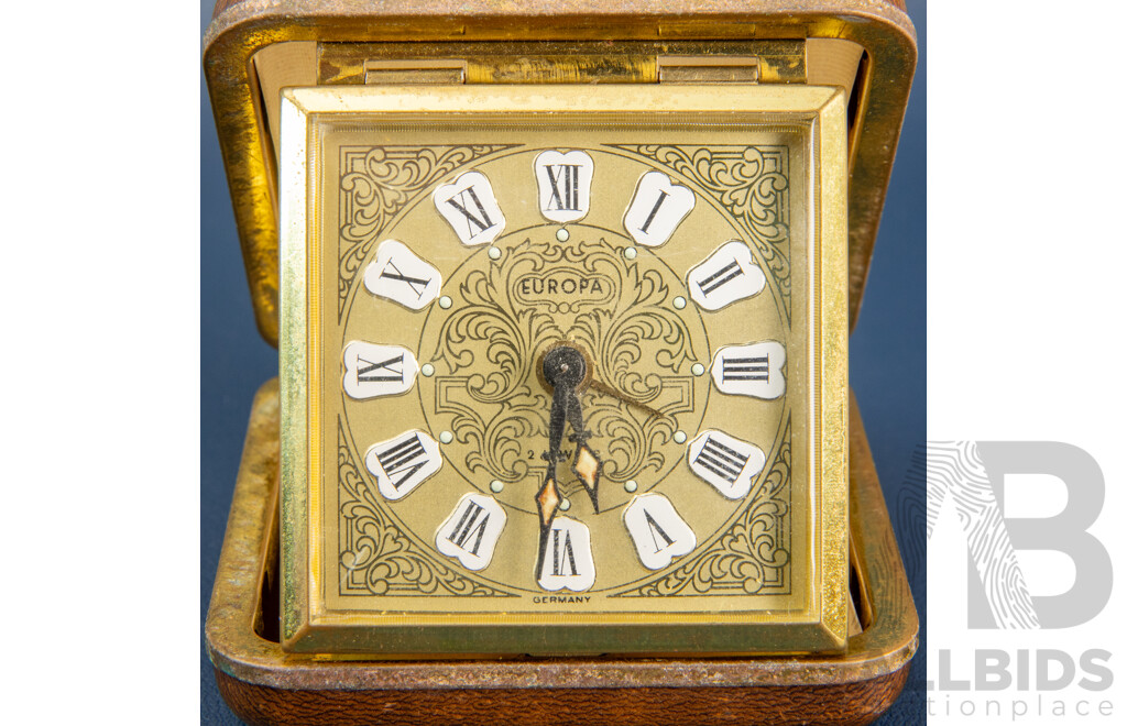 Vintage Europa Folding Wind-Up Pocket Clock