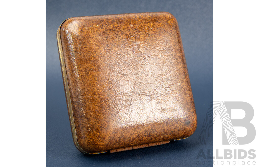 Vintage Europa Folding Wind-Up Pocket Clock