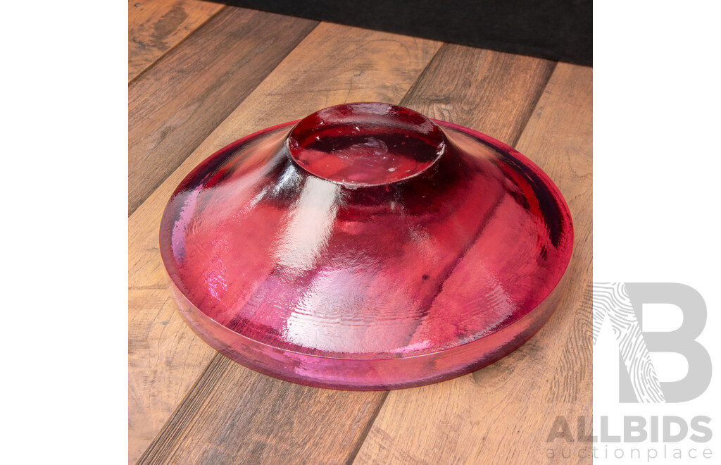 Elizabeth Kelly (b.1960, Australian) Studio Art Glass Bowl