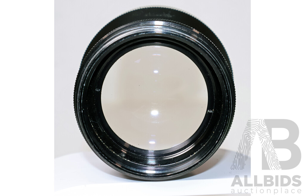 Collection of Vintage Zoom and Telephoto Lenses