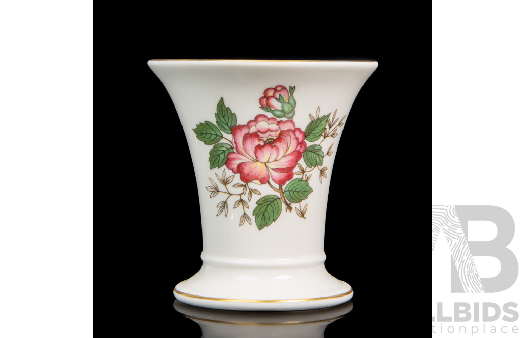 Wedgwood Charnwood Vase S10214