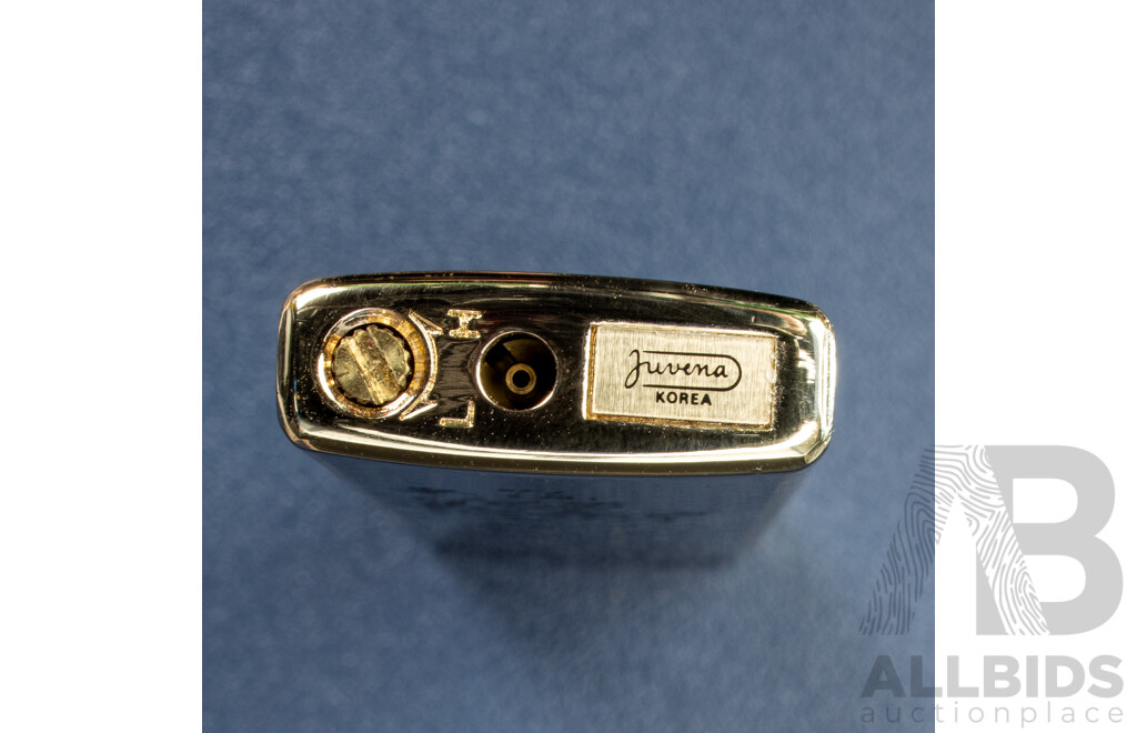 Vintage Juneva Lighter in Original Box