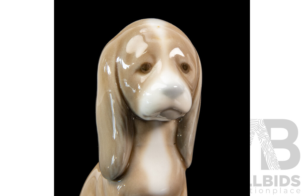 Lladró 'Good Puppy' No. 1289, Retired Porcelain Figurine