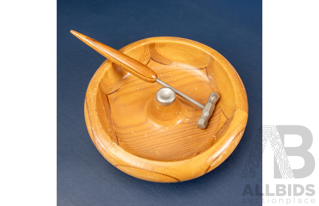 Vintage Sovereign New Zealand Timber Nutcracker Bowl and Hammer