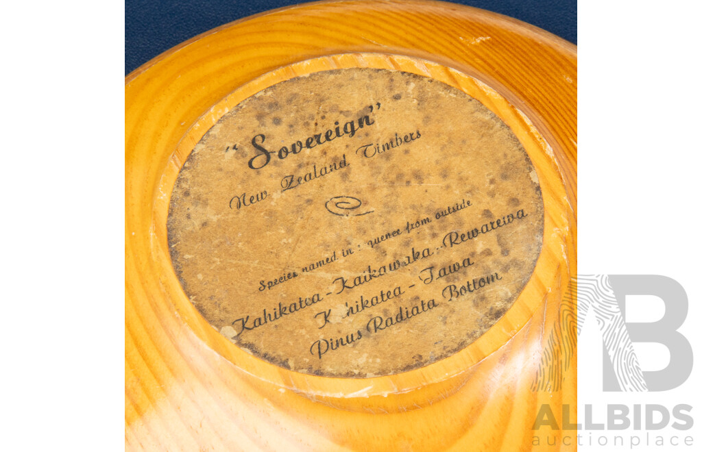 Vintage Sovereign New Zealand Timber Nutcracker Bowl and Hammer