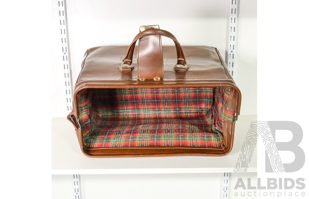 Vintage Travel Luggage Bag