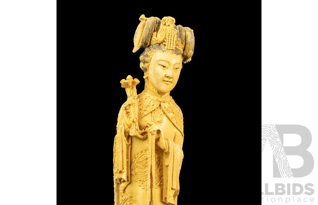 Vintage Chinese Emperor and Empress Resin Figurines