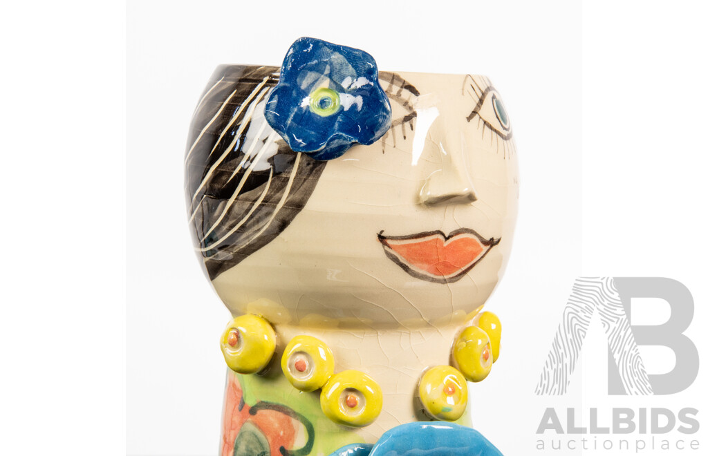 Jo Caddy (1916–2006) Ceramic Vase