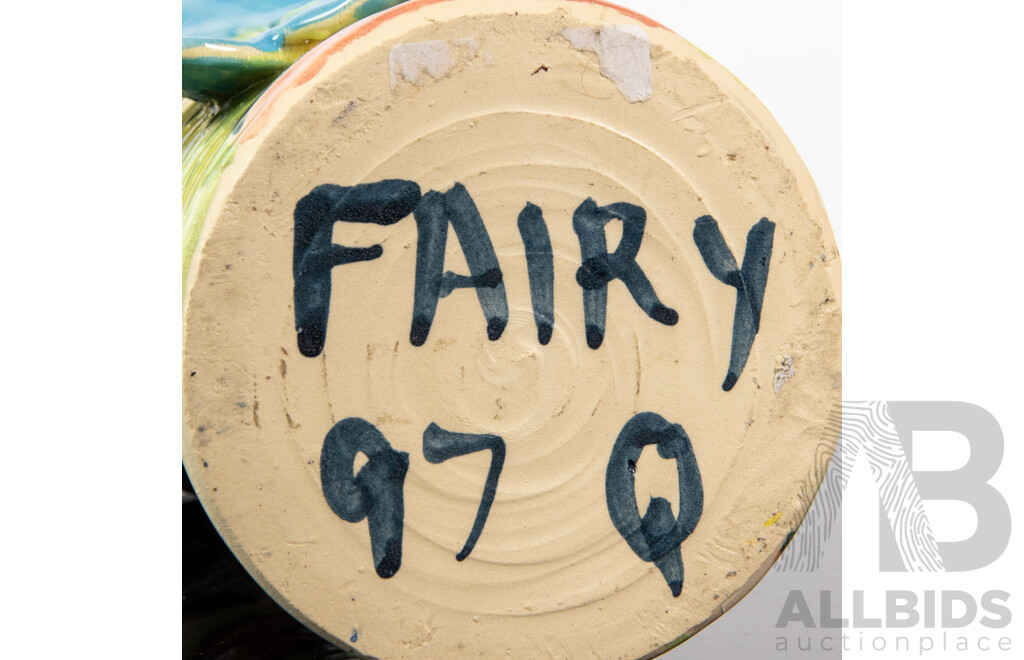 Jo Caddy (1916–2006) Ceramic Vase