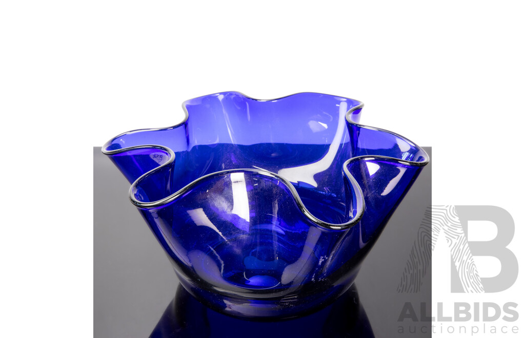 Stephen Morris Australian Studio Glass Cobalt Blue Bowl Signed to Base