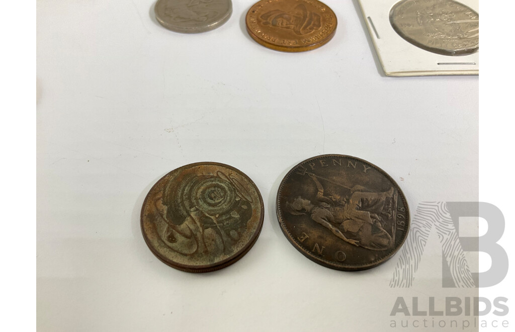 Australian Coins Including 2001 Fifty Cent Federation, Two 1968 One Cents, Ferry Token, UK 1898 One Penny Machined Hollow, Twenty Cent with Melt Mark, 1938 Flat World Fair Penny and Cook Islands Three Dollar Note