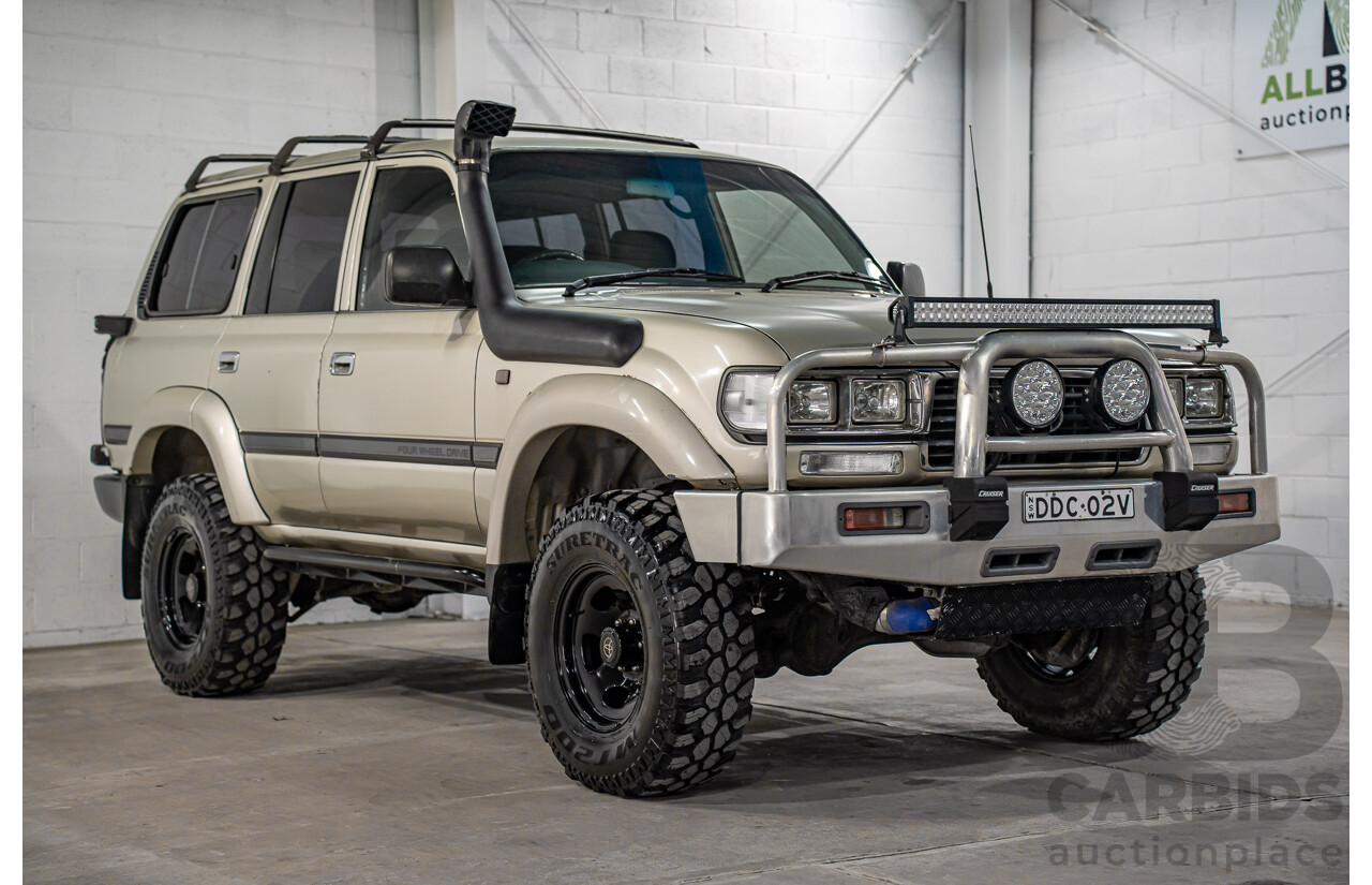 12/1995 Toyota Landcruiser GXL (4x4)  4d Wagon Golden Wheat Metallic Turbo 4.5L