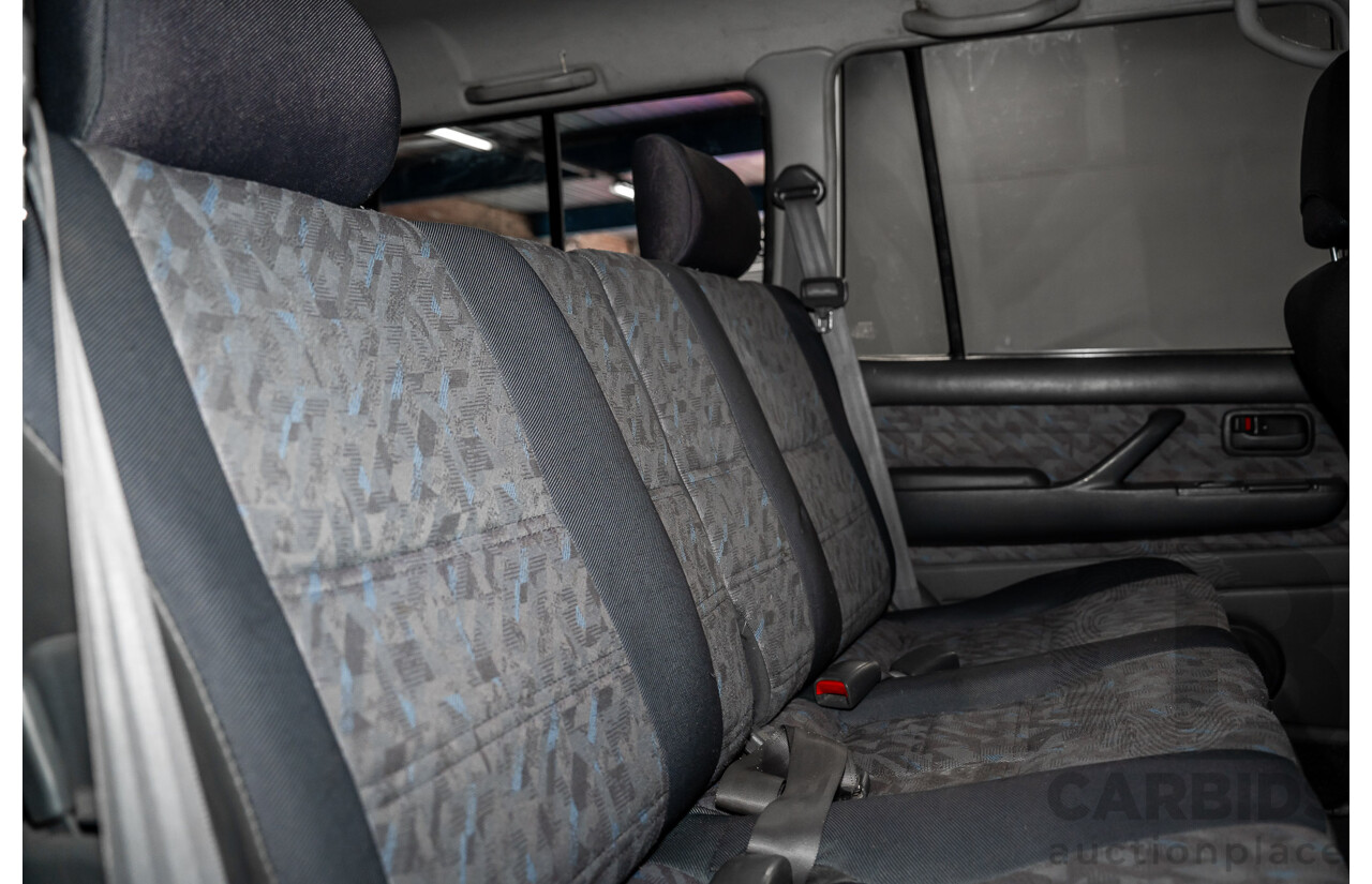 12/1995 Toyota Landcruiser GXL (4x4)  4d Wagon Golden Wheat Metallic Turbo 4.5L