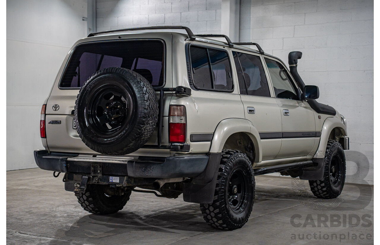 12/1995 Toyota Landcruiser GXL (4x4)  4d Wagon Golden Wheat Metallic Turbo 4.5L