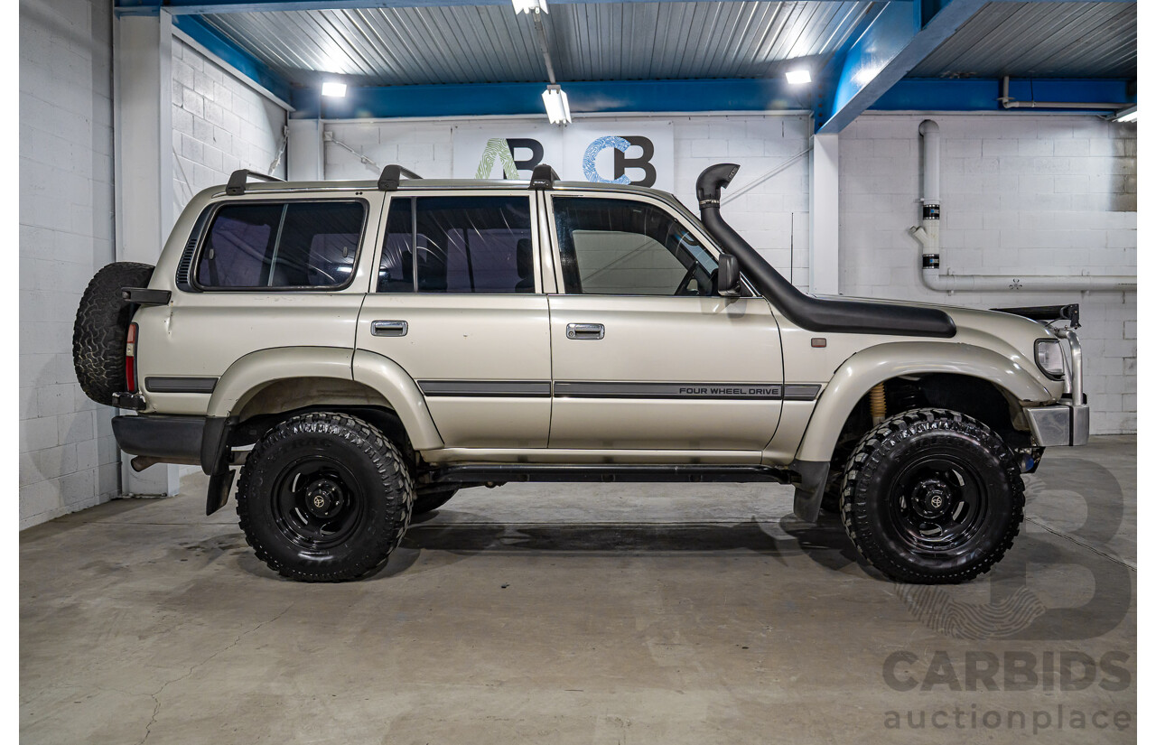 12/1995 Toyota Landcruiser GXL (4x4)  4d Wagon Golden Wheat Metallic Turbo 4.5L