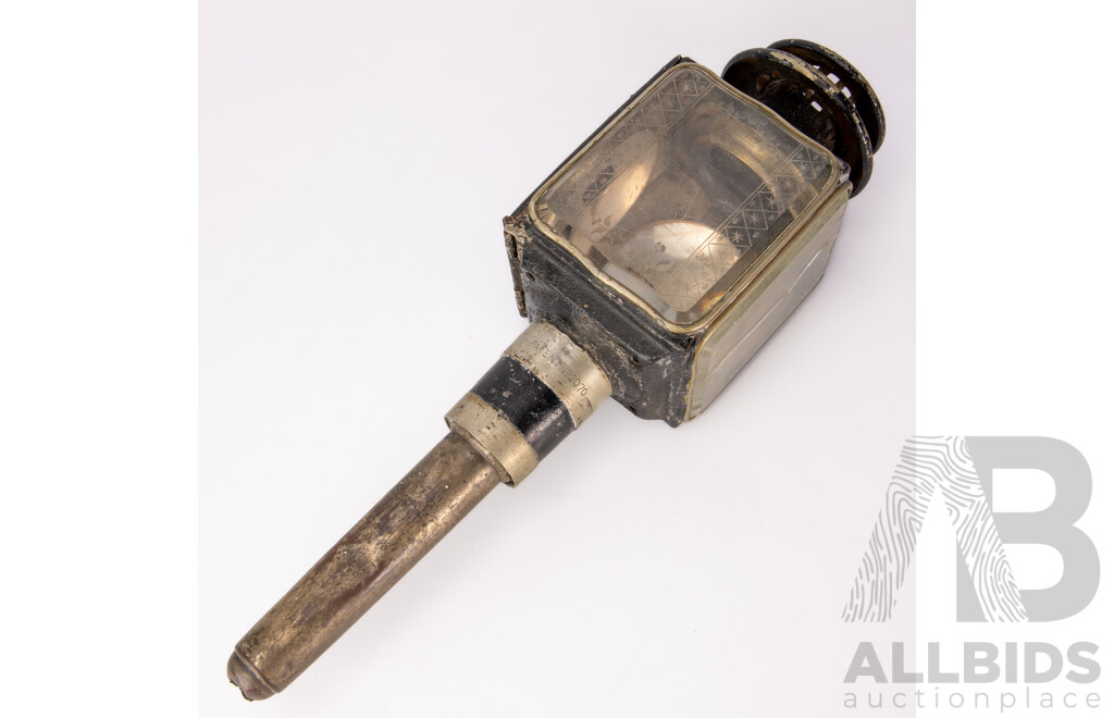 Antique Carriage Light with Engraved Bevelled Glass, Patent Number 2070