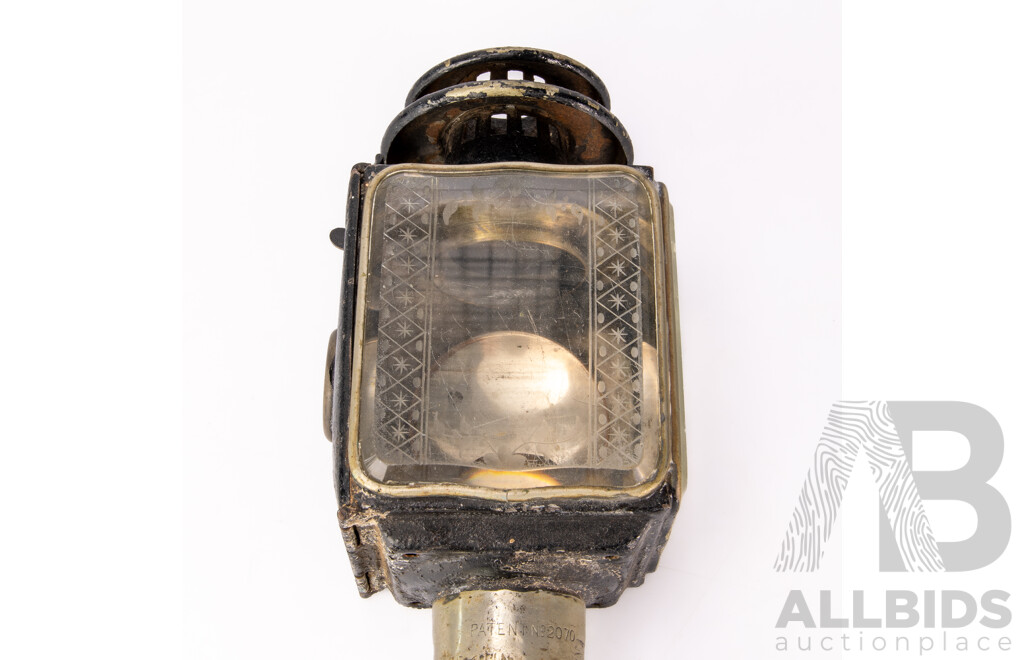 Antique Carriage Light with Engraved Bevelled Glass, Patent Number 2070