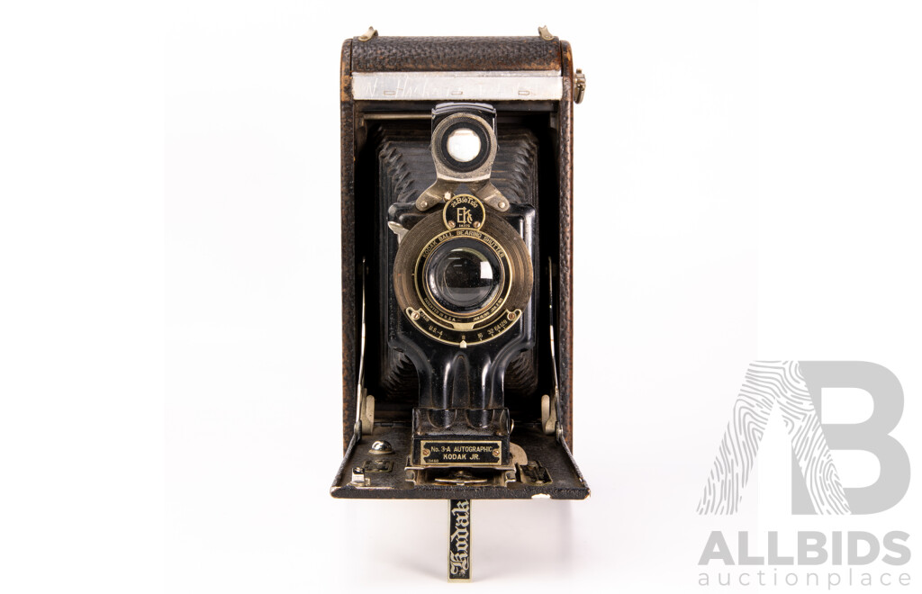 Vintage Kodak Camera in Leather Case