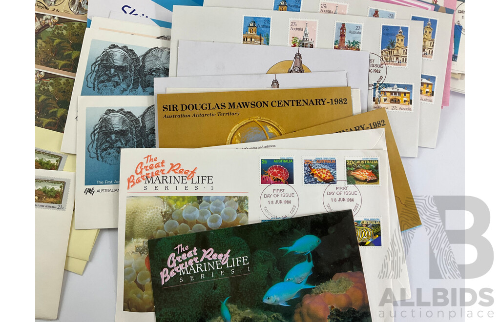 Collection of Australian 1980's Stamp Packs and First Day Covers Including 1984 AUSIPEX, Bicentennial, Antarctic, 1982 Commonwealth Games, Clipper Sips, Marine Life, Conservation, Wild Life Joint Issues and More