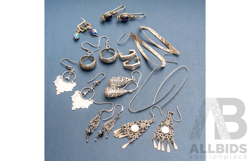 Vintage (10) Pairs of Sterling Silver Drop Earrings in Various Designs, Including Murano Glass & Amethyst, 39.67 Grams