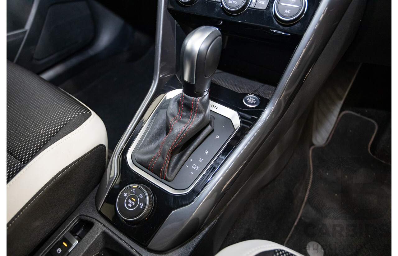 09/2021 Volkswagen T-Roc 140TSI SPORT (AWD) A1 MY21 4D Wagon White Silver Metallic Turbo 2.0L