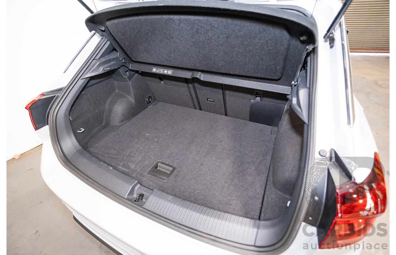 09/2021 Volkswagen T-Roc 140TSI SPORT (AWD) A1 MY21 4D Wagon White Silver Metallic Turbo 2.0L