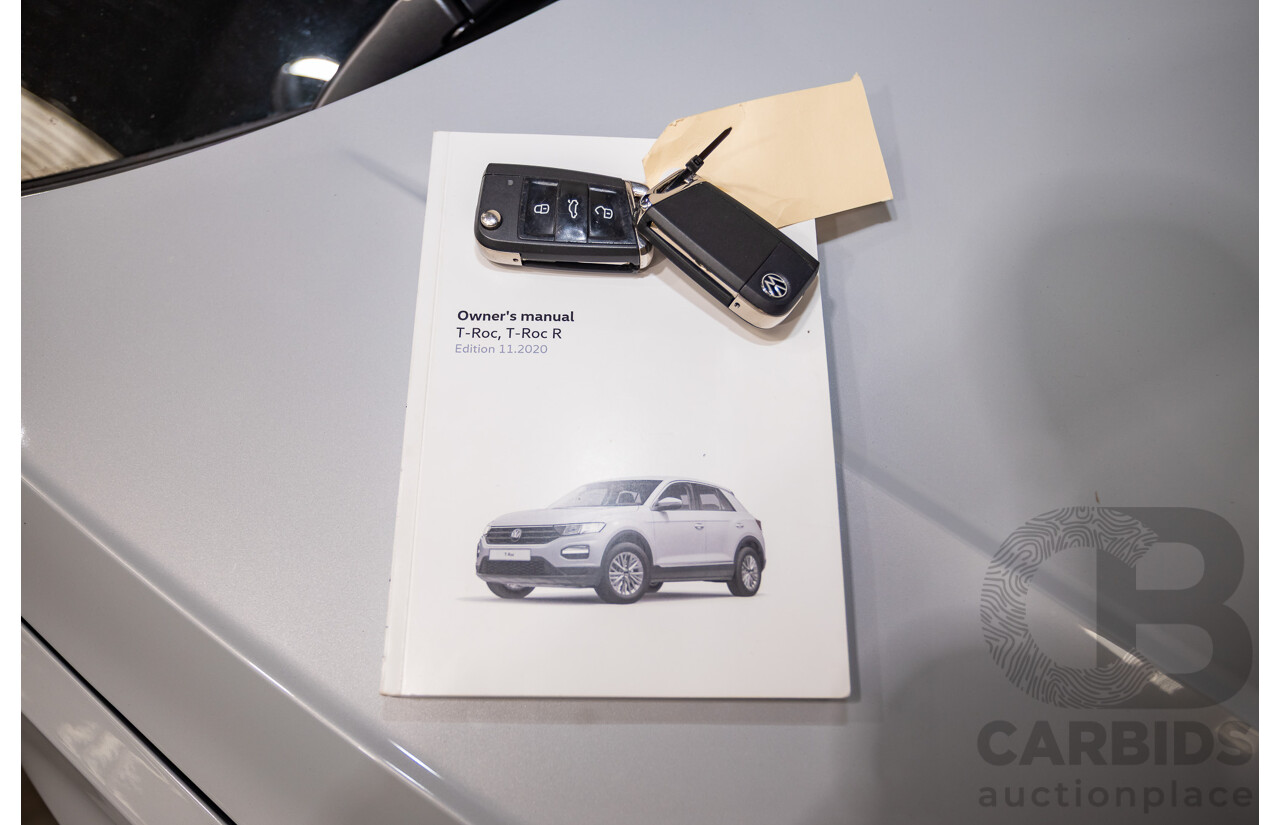 09/2021 Volkswagen T-Roc 140TSI SPORT (AWD) A1 MY21 4D Wagon White Silver Metallic Turbo 2.0L