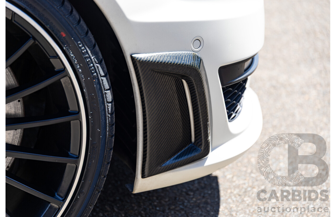 08/2012 Mercedes Benz C63 AMG W204 MY12 4d Sedan Designo Diamond White Bright Metallic V8 6.3L