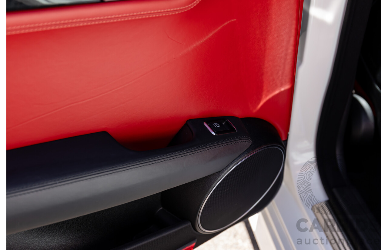 08/2012 Mercedes Benz C63 AMG W204 MY12 4d Sedan Designo Diamond White Bright Metallic V8 6.3L