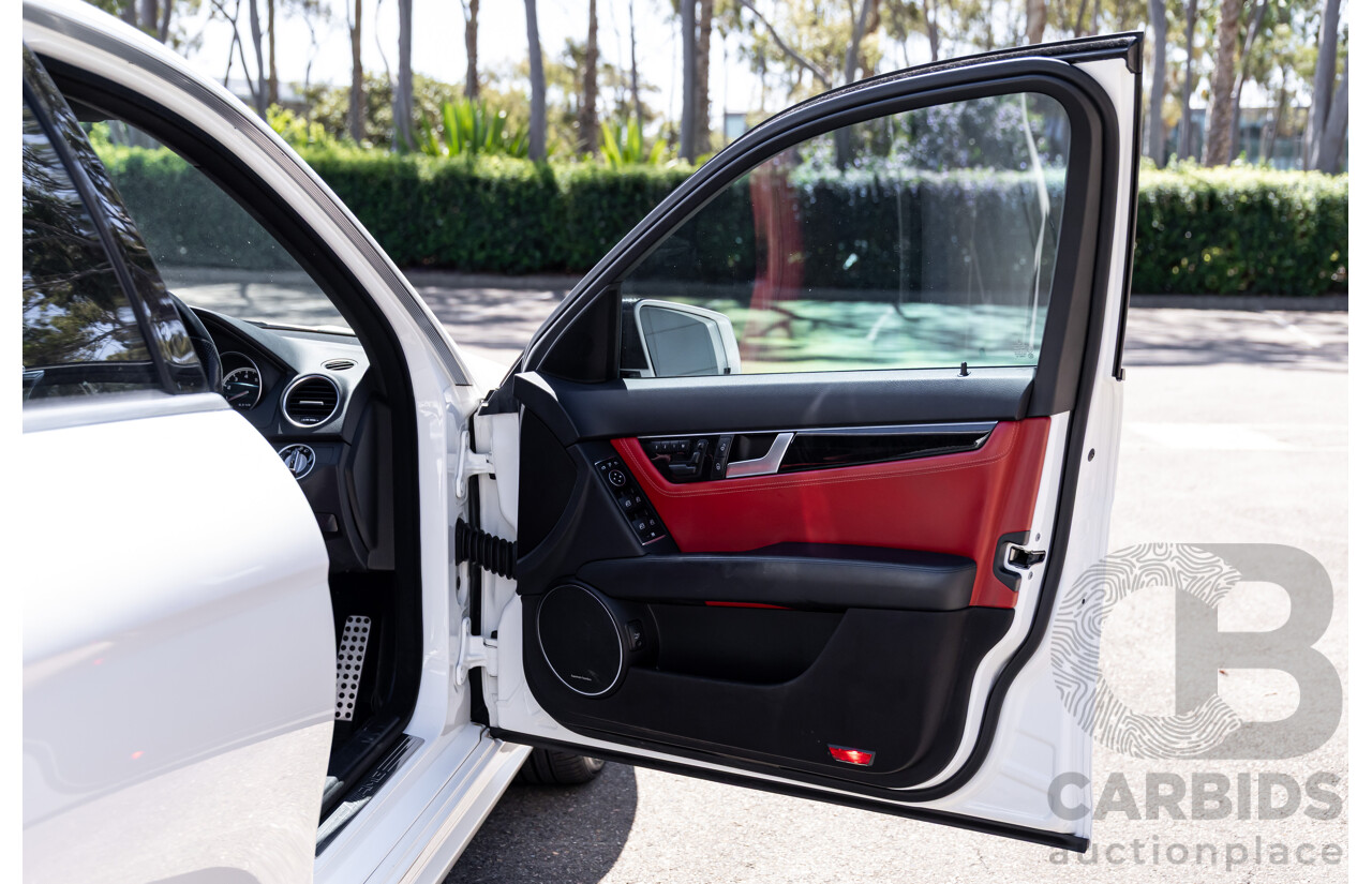 08/2012 Mercedes Benz C63 AMG W204 MY12 4d Sedan Designo Diamond White Bright Metallic V8 6.3L