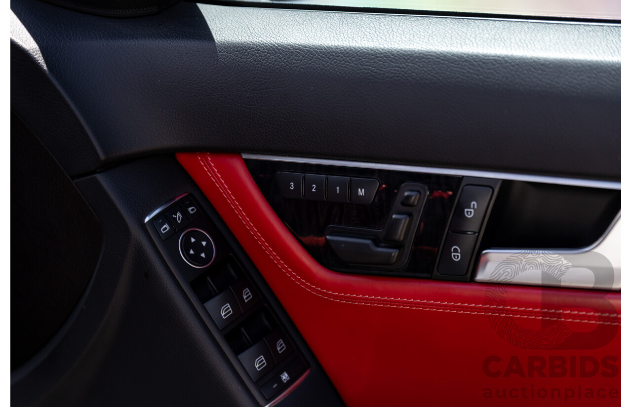 08/2012 Mercedes Benz C63 AMG W204 MY12 4d Sedan Designo Diamond White Bright Metallic V8 6.3L