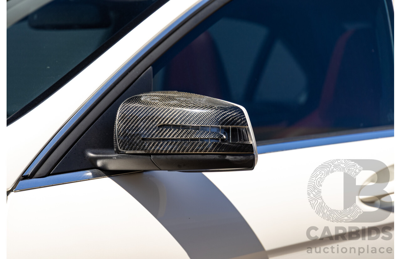 08/2012 Mercedes Benz C63 AMG W204 MY12 4d Sedan Designo Diamond White Bright Metallic V8 6.3L