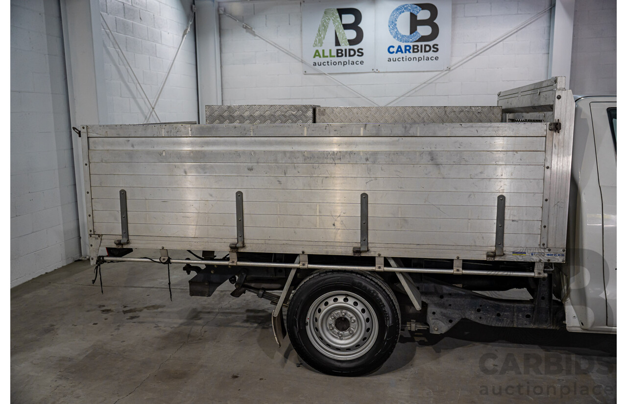 09/2016 Mazda BT-50 XT (4x2) MY16 C/Chas Cool White Turbo Diesel 2.2L