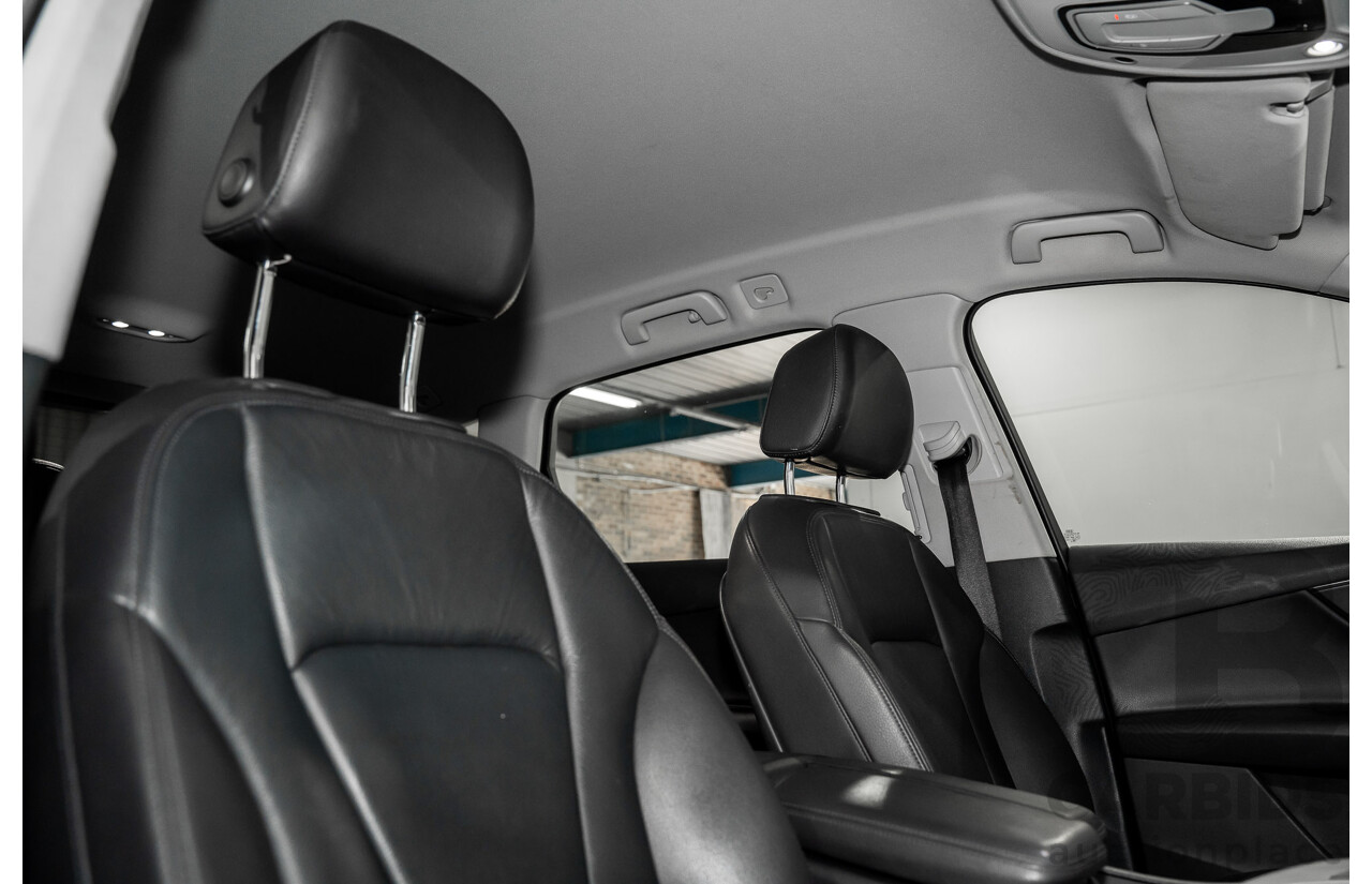 1/2017 Audi Q7 3.0 TDI Quattro (160KW AWD) 4M MY17 4d Wagon Ink Blue Pearl Turbo Diesel V6 3.0L - 7 Seater