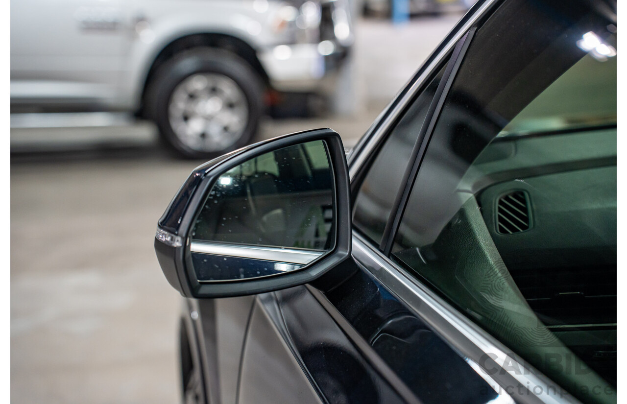 1/2017 Audi Q7 3.0 TDI Quattro (160KW AWD) 4M MY17 4d Wagon Ink Blue Pearl Turbo Diesel V6 3.0L - 7 Seater