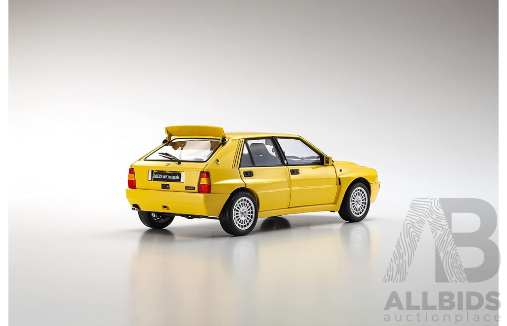KYOSHO 1:18 Lancia Delta HF Integrale Gialla Yellow - Brand New