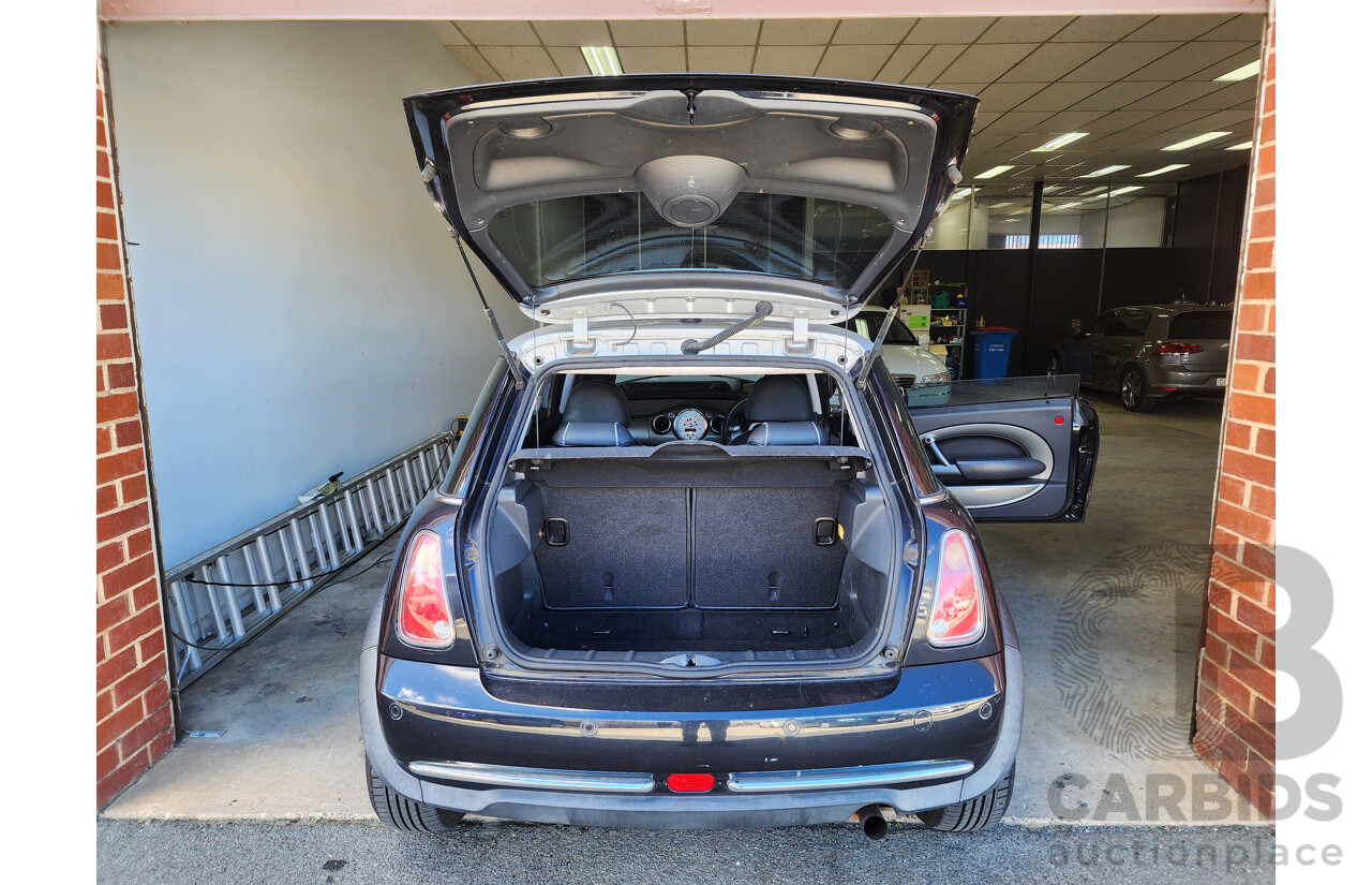 6/2006 Mini Cooper PARK LANE R50 2d Hatchback Black 1.6L