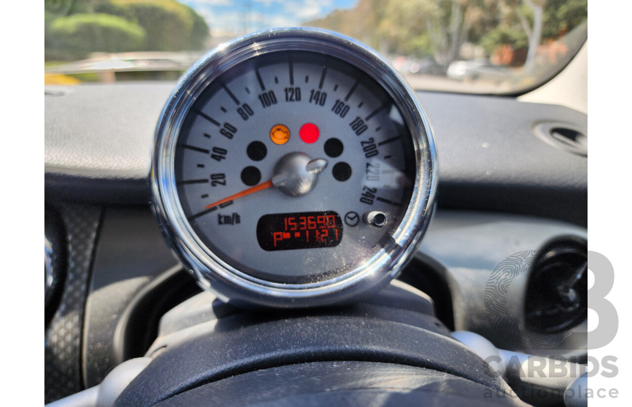 6/2006 Mini Cooper PARK LANE R50 2d Hatchback Black 1.6L