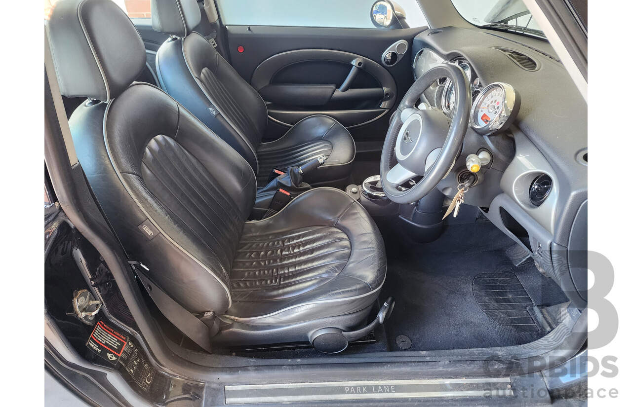 6/2006 Mini Cooper PARK LANE R50 2d Hatchback Black 1.6L