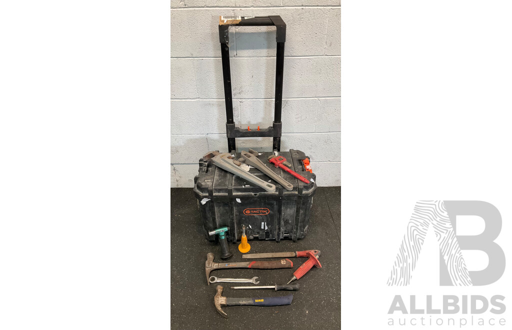 Tactix Modular Rolling Toolbox with Lift-Out Carry Tray with Assorted Tools