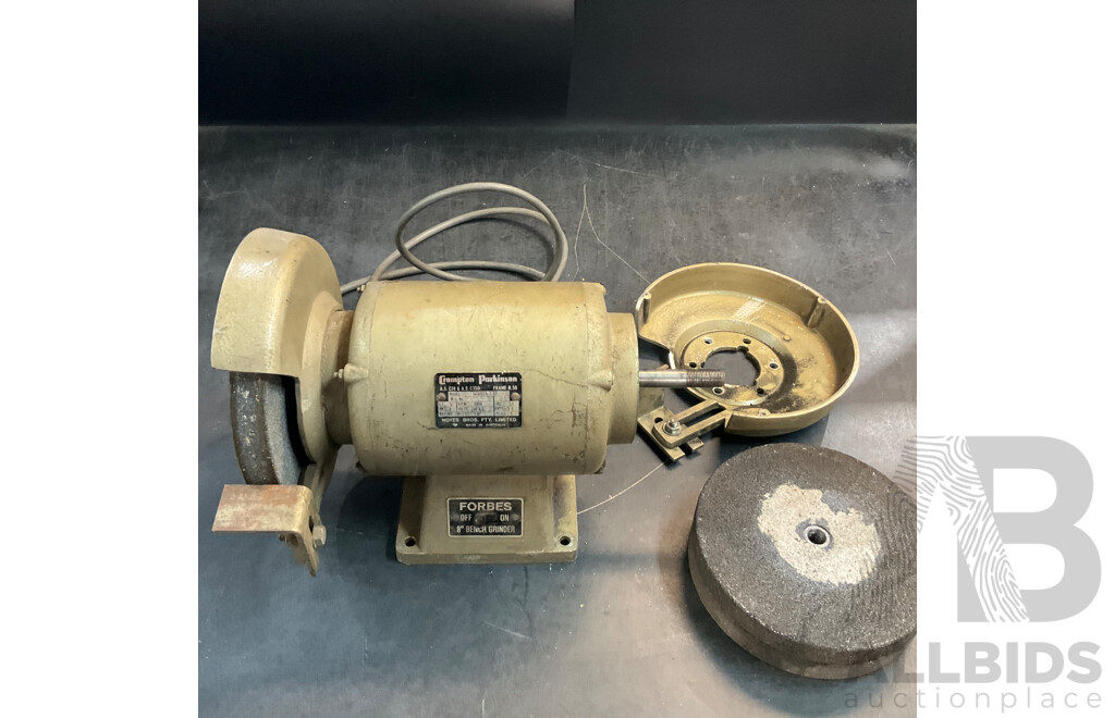 Cromption Parkinson SC8202A 8'' Bench Grinder