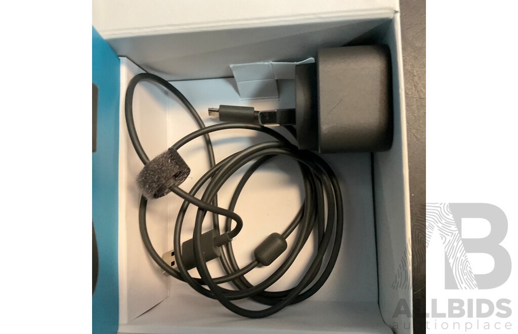 OZITO Heat Gun & Google Chromecast & Braven Mini Speaker - Lot of 3