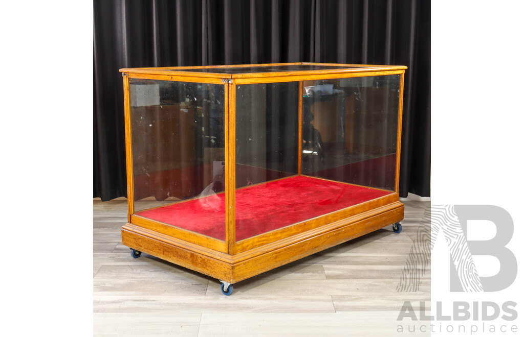 Large Vintage Oak Rolling Show Case