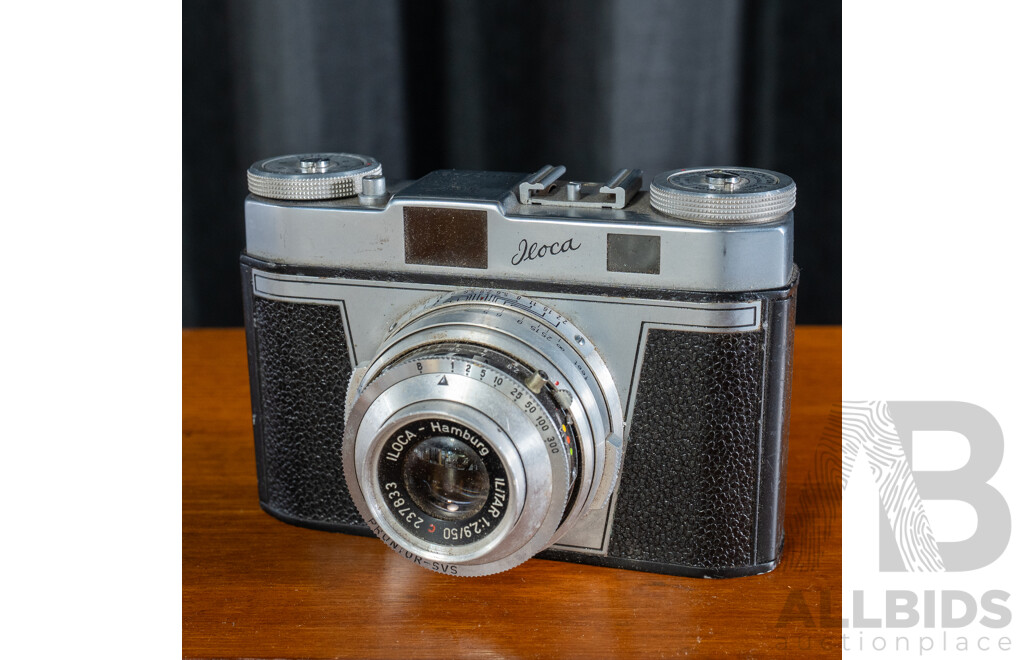Vintage Iloca Quick-B 35mm Rangefinder Film Camera with Iloca Iltar 1:2.9/50 Lens