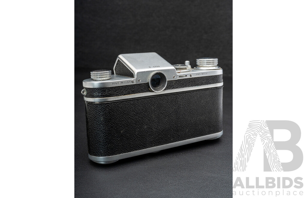 Vintage Rectaflex 35mm SLR Camera