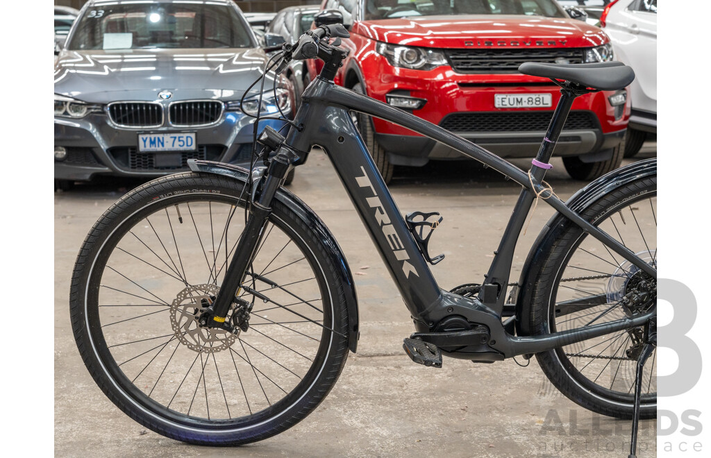 Trek Allant + 9 Speed Electric Bike with Extra Tyre