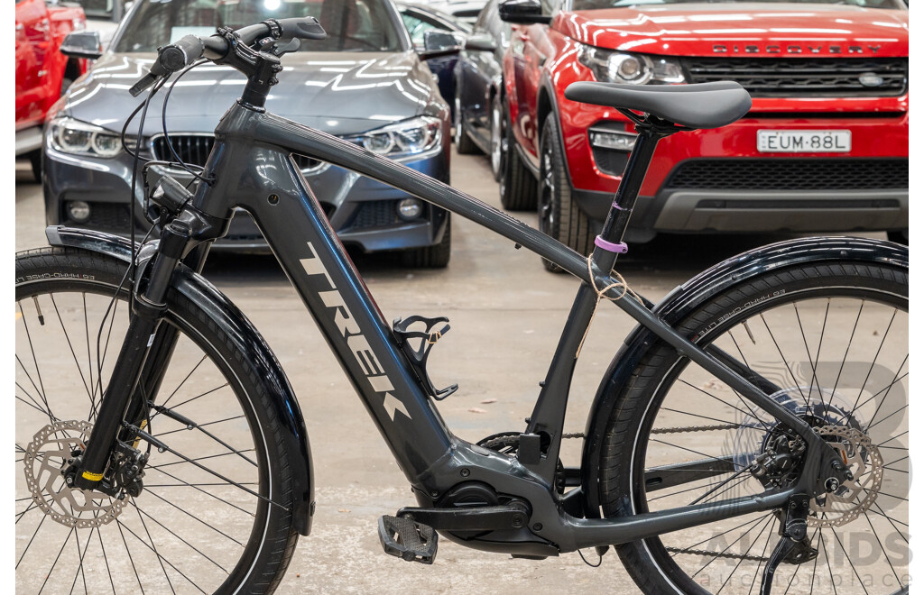 Trek Allant + 9 Speed Electric Bike with Extra Tyre